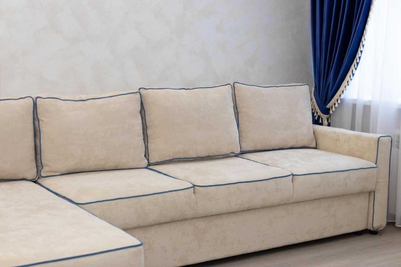Smart Business Hotel Пинск Экстерьер фото